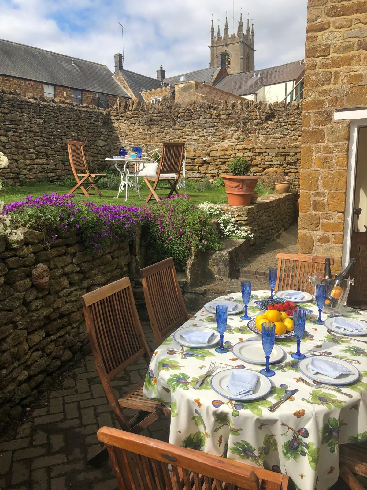 Long lunches in the cottage garden
