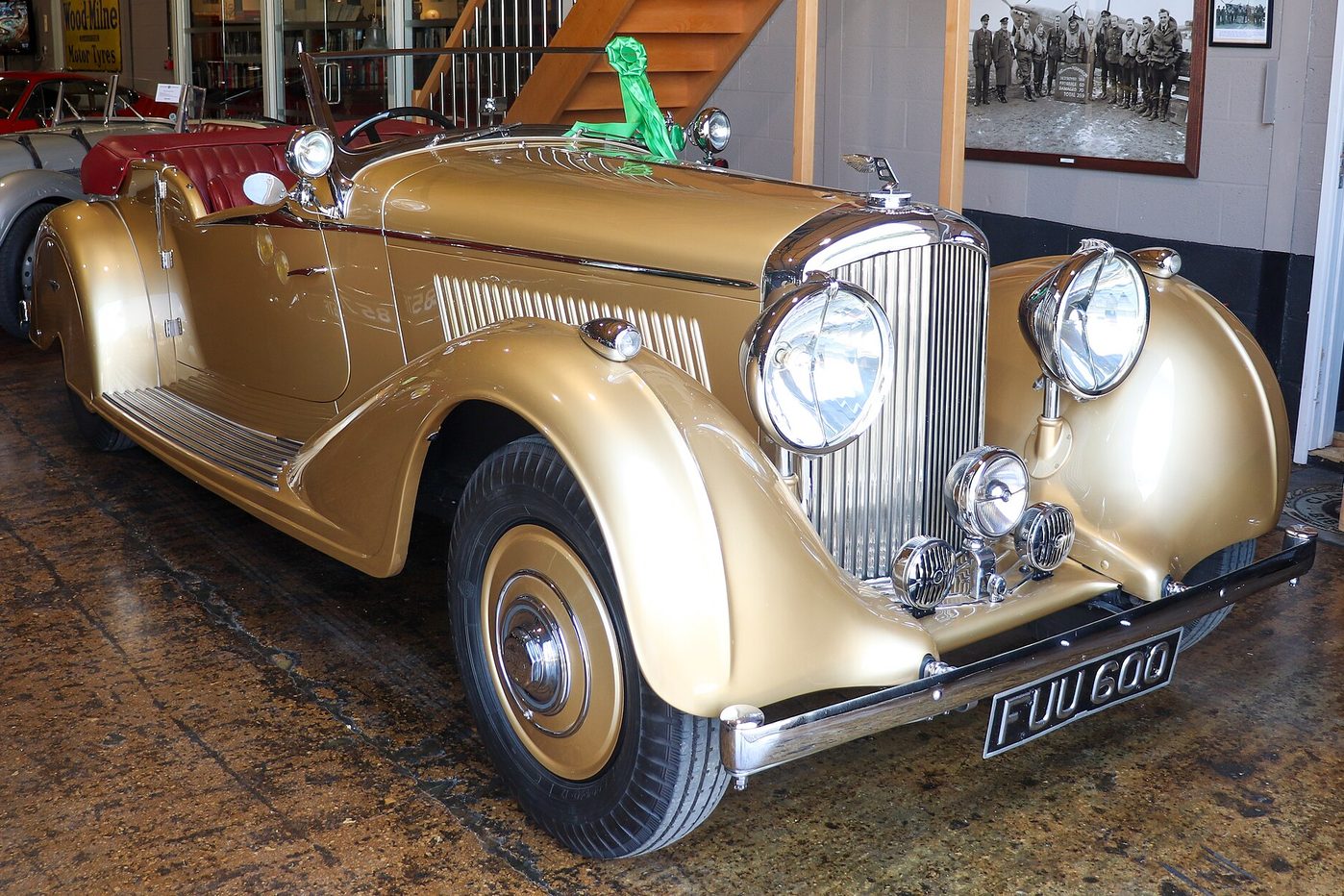 The Classic Motor Hub, Bibury